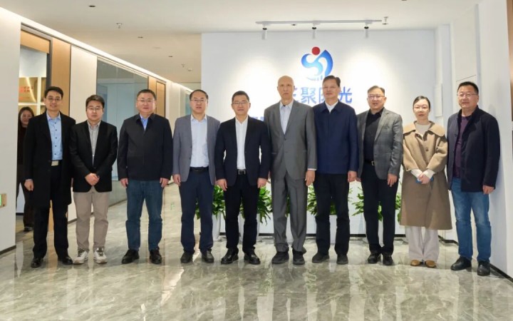 三聚陽(yáng)光寧波公司投入運(yùn)營(yíng) 護(hù)航甬城智造主題論壇成功舉辦